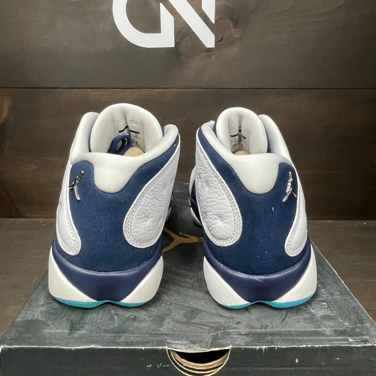 Jordan 13 Retro Low Hornets - Image 3