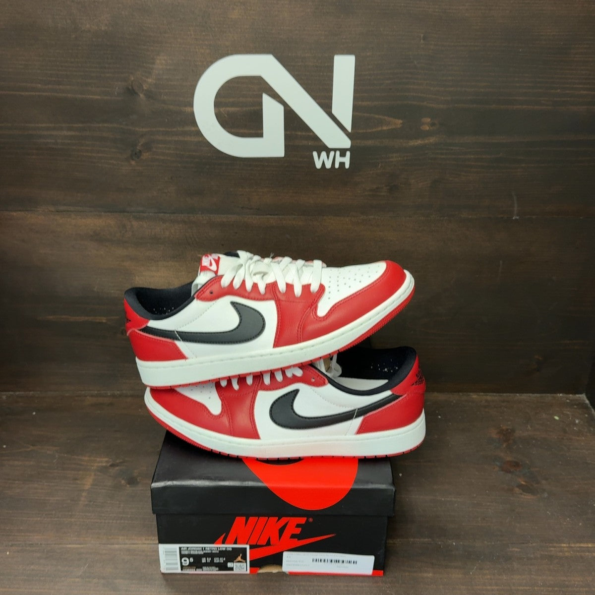 Jordan 1 Retro Low OG Chicago (2025) - Image 1