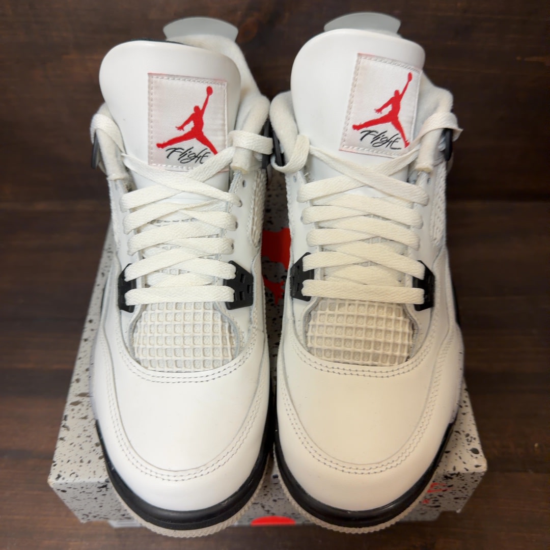 Jordan 4 Retro White Cement (2025) (GS) Size 7Y (Pre-Owned)