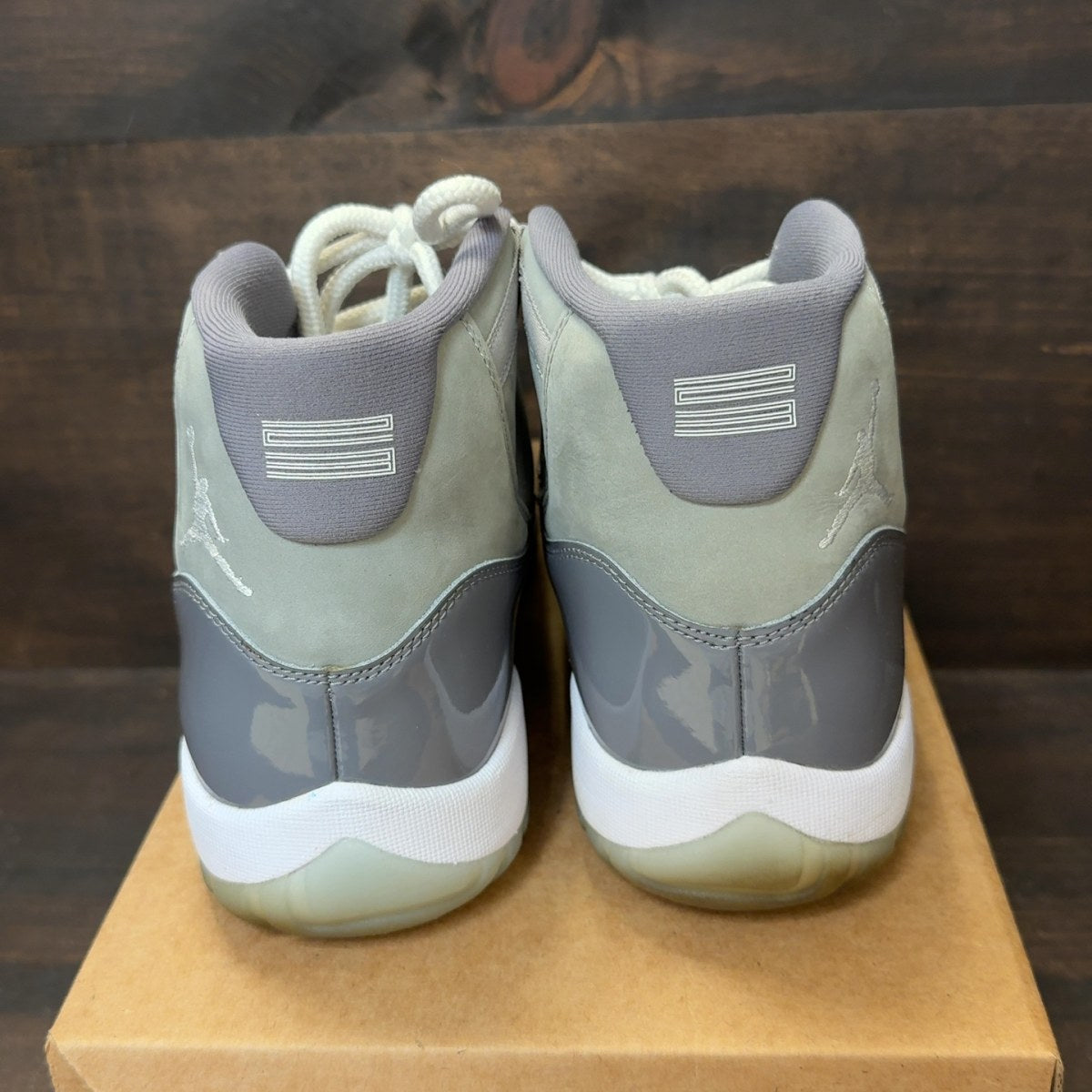 Jordan 11 Retro Cool Grey (2021) Size 11 (Pre-Owned) - Image 4