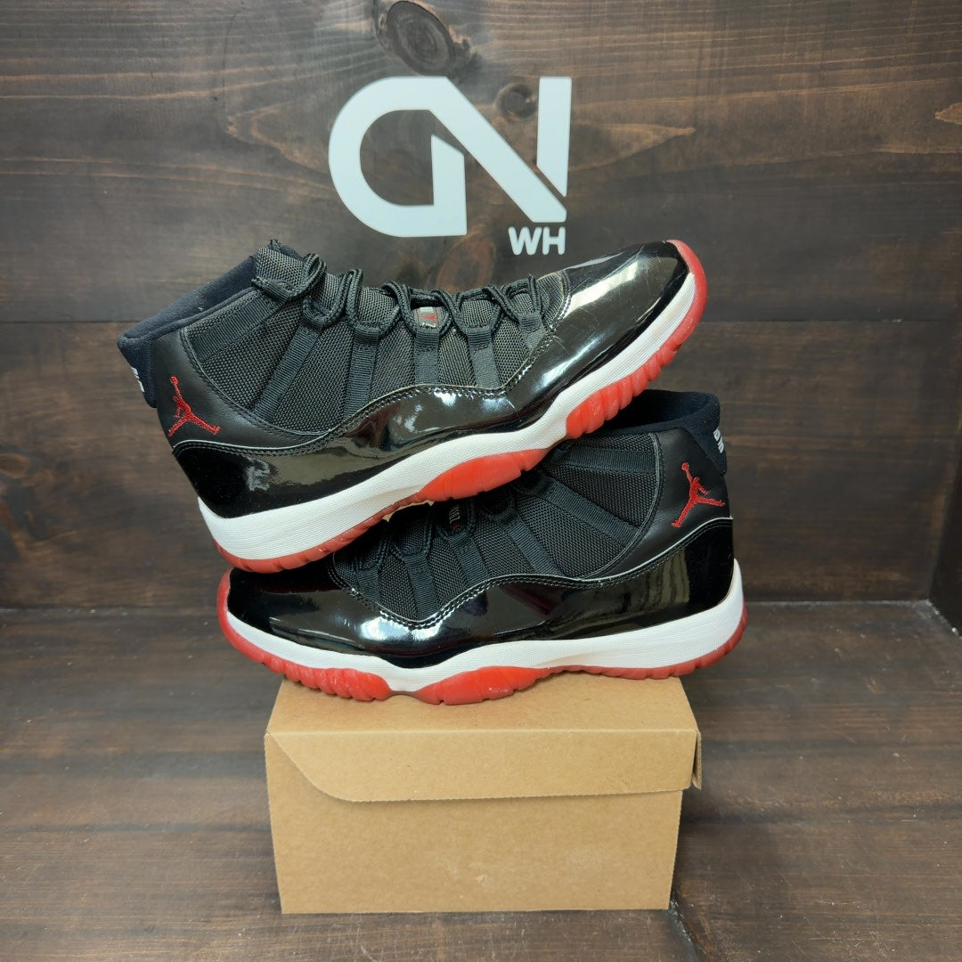 Jordan 11 Retro Playoffs Bred (2019) Size 11 (Pre-Owned) - Image 1