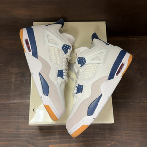 Jordan 4 Retro SB Navy Size 11 (Pre-Owned) - back