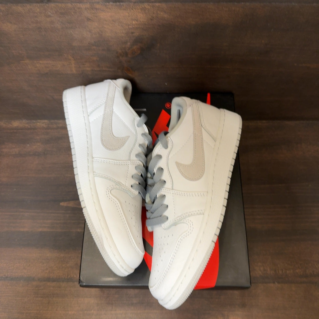 Jordan 1 Low OG Neutral Grey (2021) (GS) Size 5.5Y (Pre-Owned)