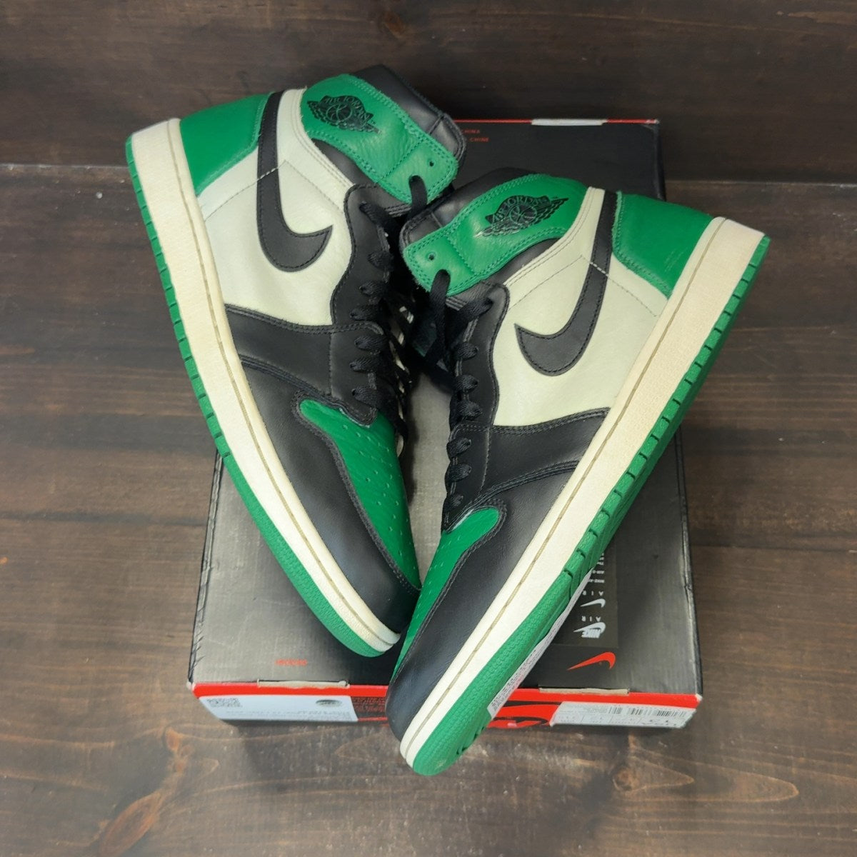 Jordan 1 Retro High Pine Green Size 13 (Pre-Owned)