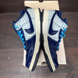 Nike SB Dunk Low Avenger Blue Patent Size 11 (Pre-Owned) - Image 3