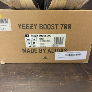 adidas Yeezy Boost 700 Analog - Image 8