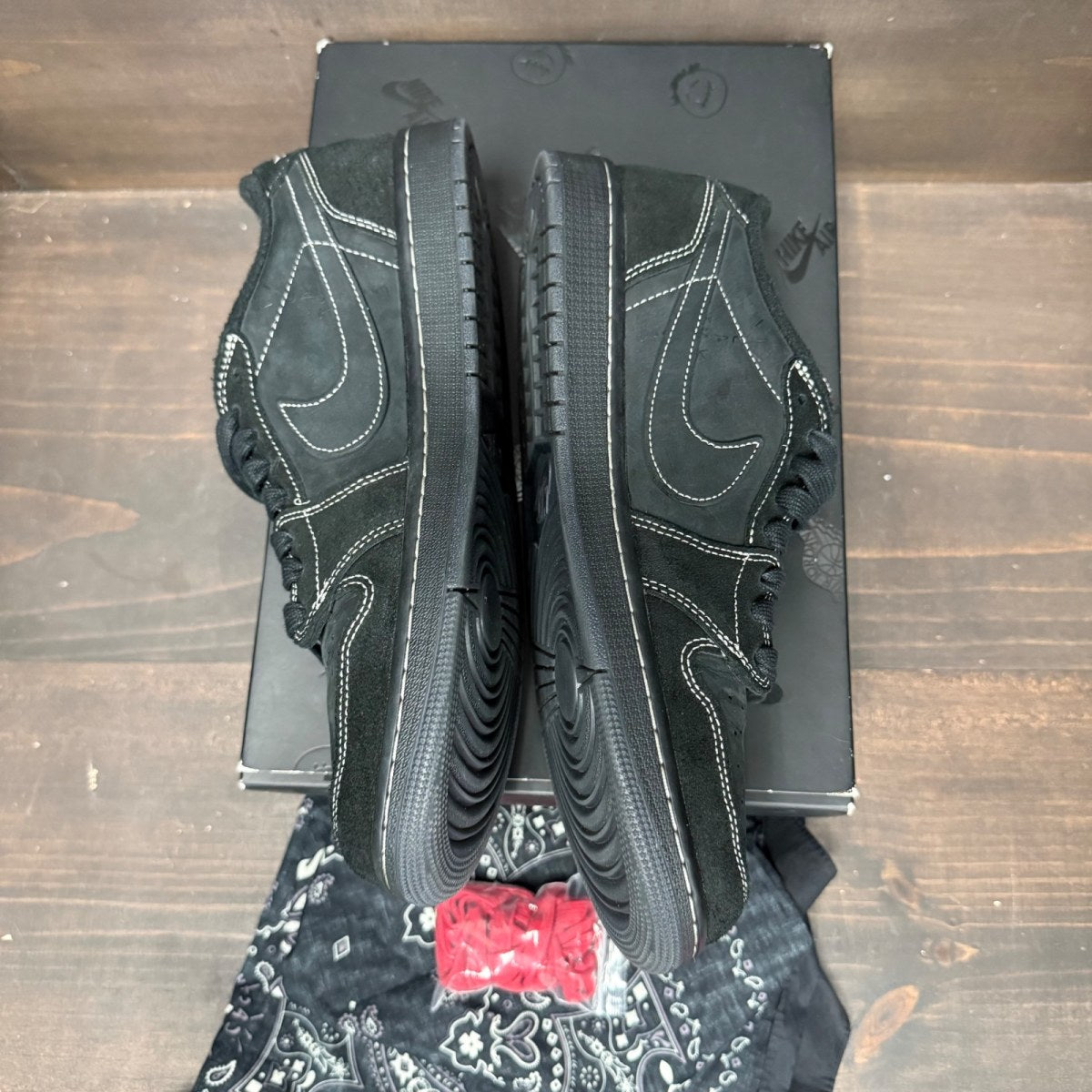 Jordan 1 Retro Low OG SP Travis Scott Black Phantom Size 10.5 (Pre-Owned)