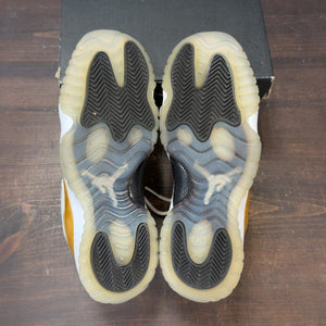 Jordan 11 Retro Low Closing Ceremony (GS) Size 5.5Y (Pre-Owned) - aux