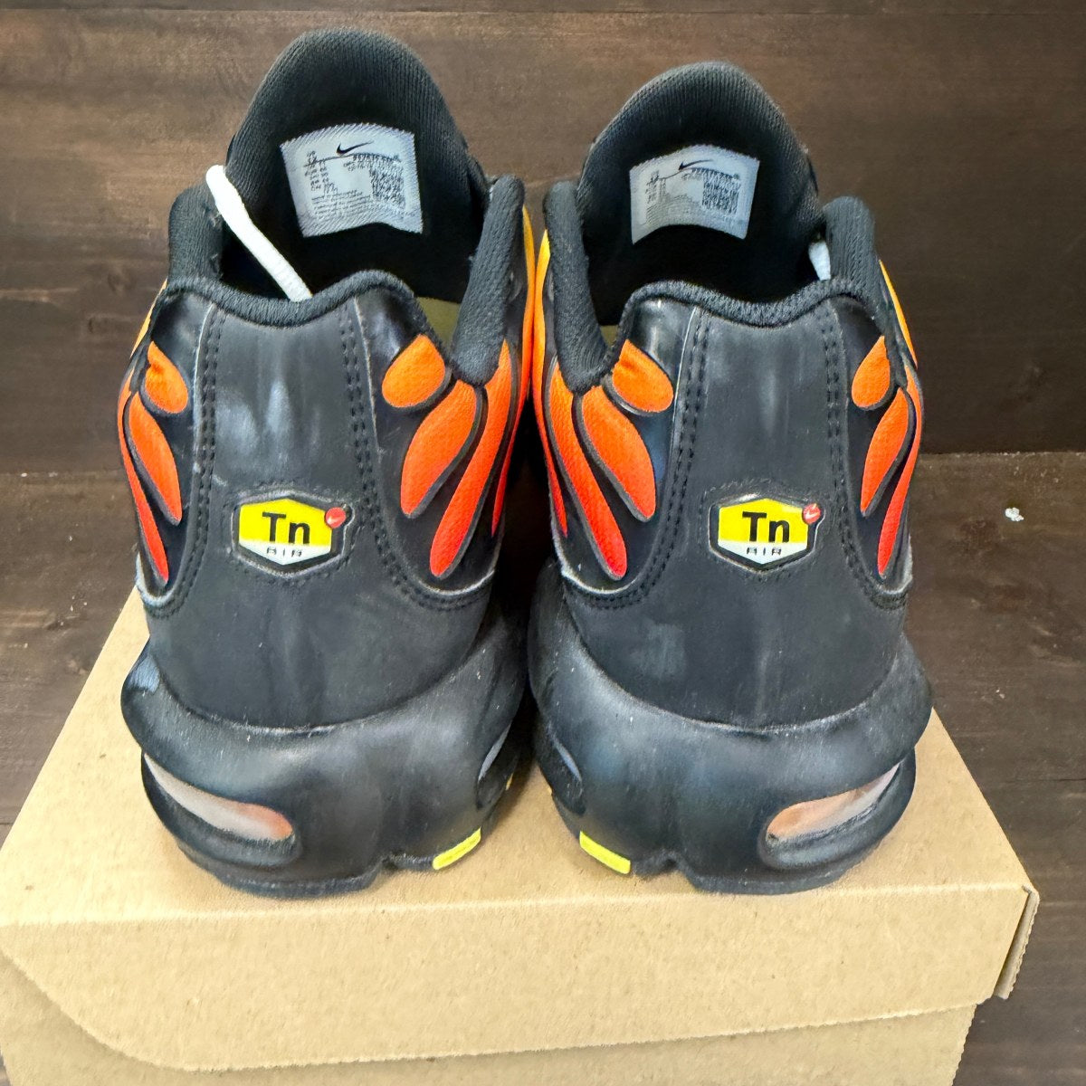 Nike Air Max Plus Tiger Size 12 (Pre-Owned) - Image 4