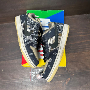 Nike SB Dunk Low Travis Scott - Image 4