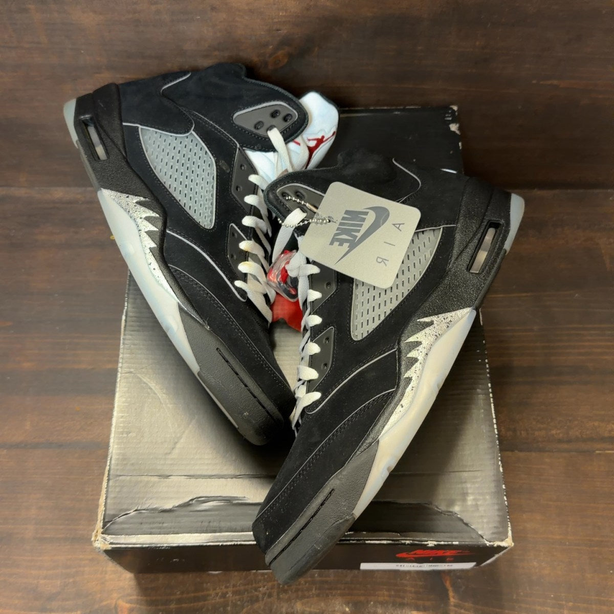 Jordan 5 Retro OG Black Metallic Reimagined - Image 2