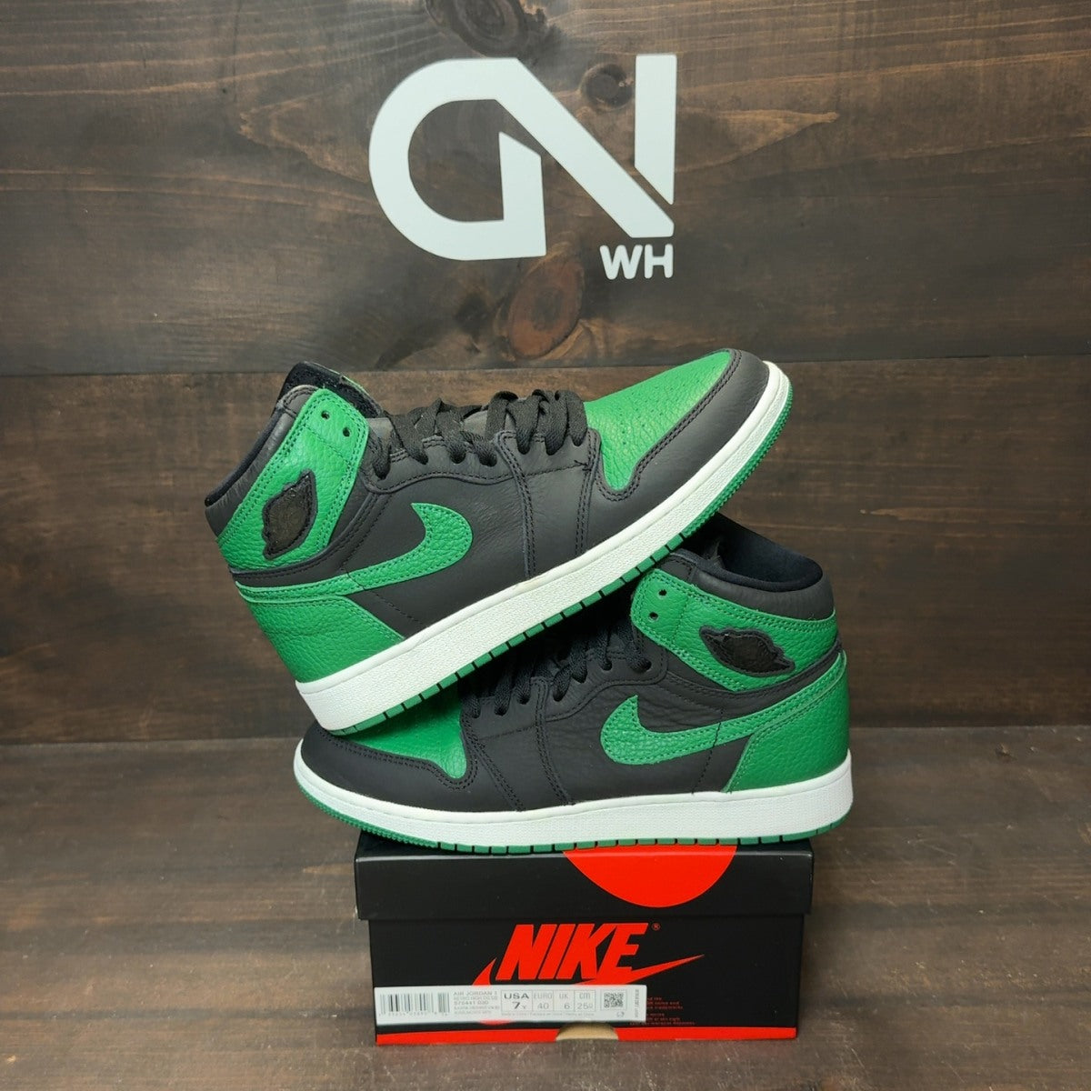 Jordan 1 Retro High Pine Green Black (GS) - Image 1