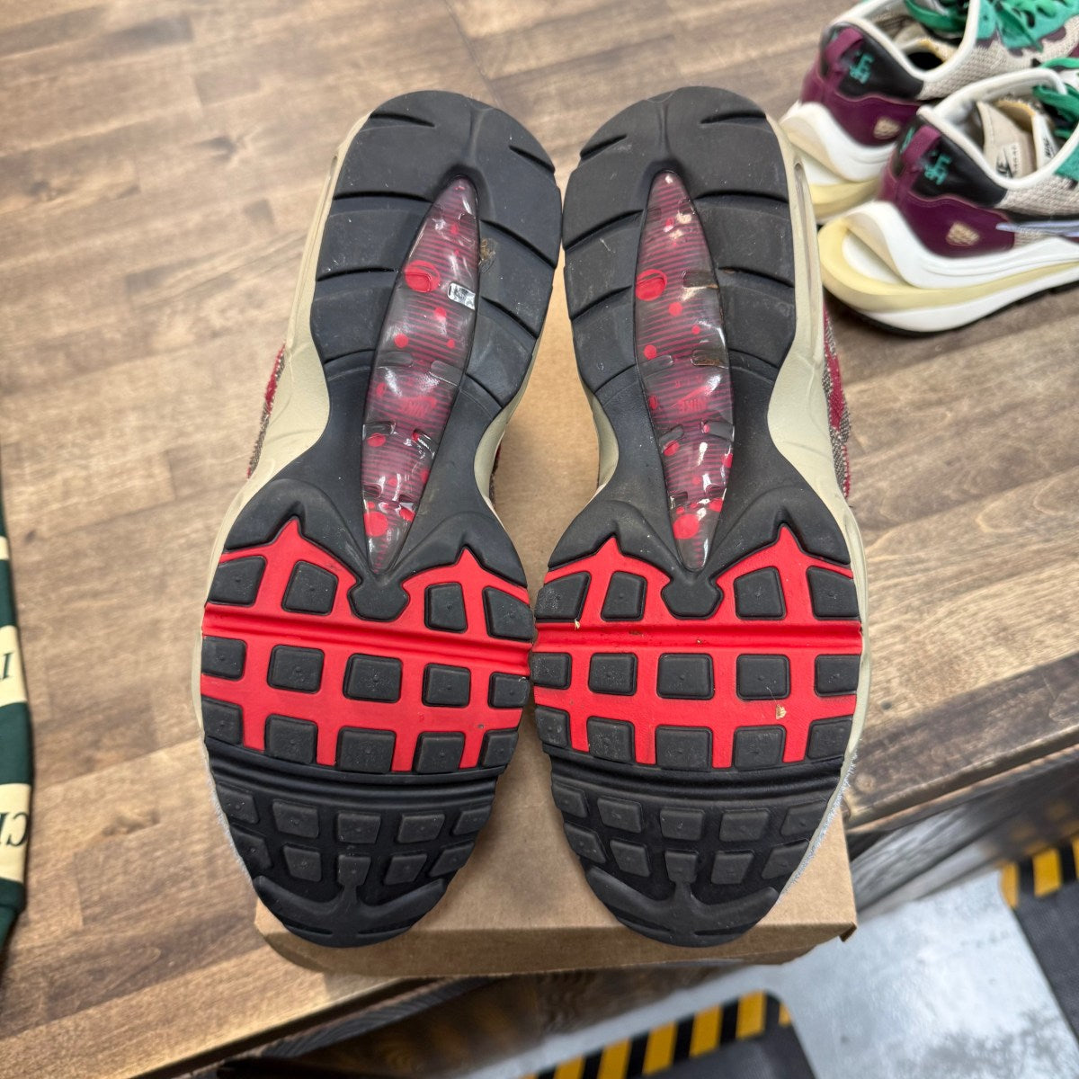 Nike Air Max 95 Freddy Krueger Size 11.5 (Pre-Owned) - Image 5