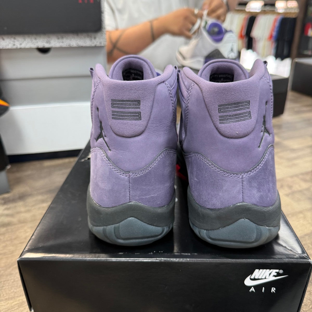 Jordan 11 Retro Mojave - Image 4