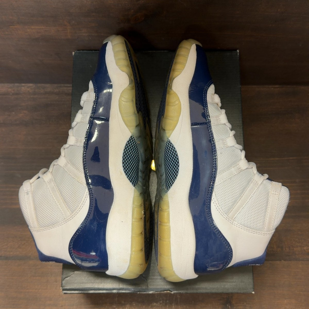 Jordan 11 Retro UNC Win Like 82 (GS) - Image 5