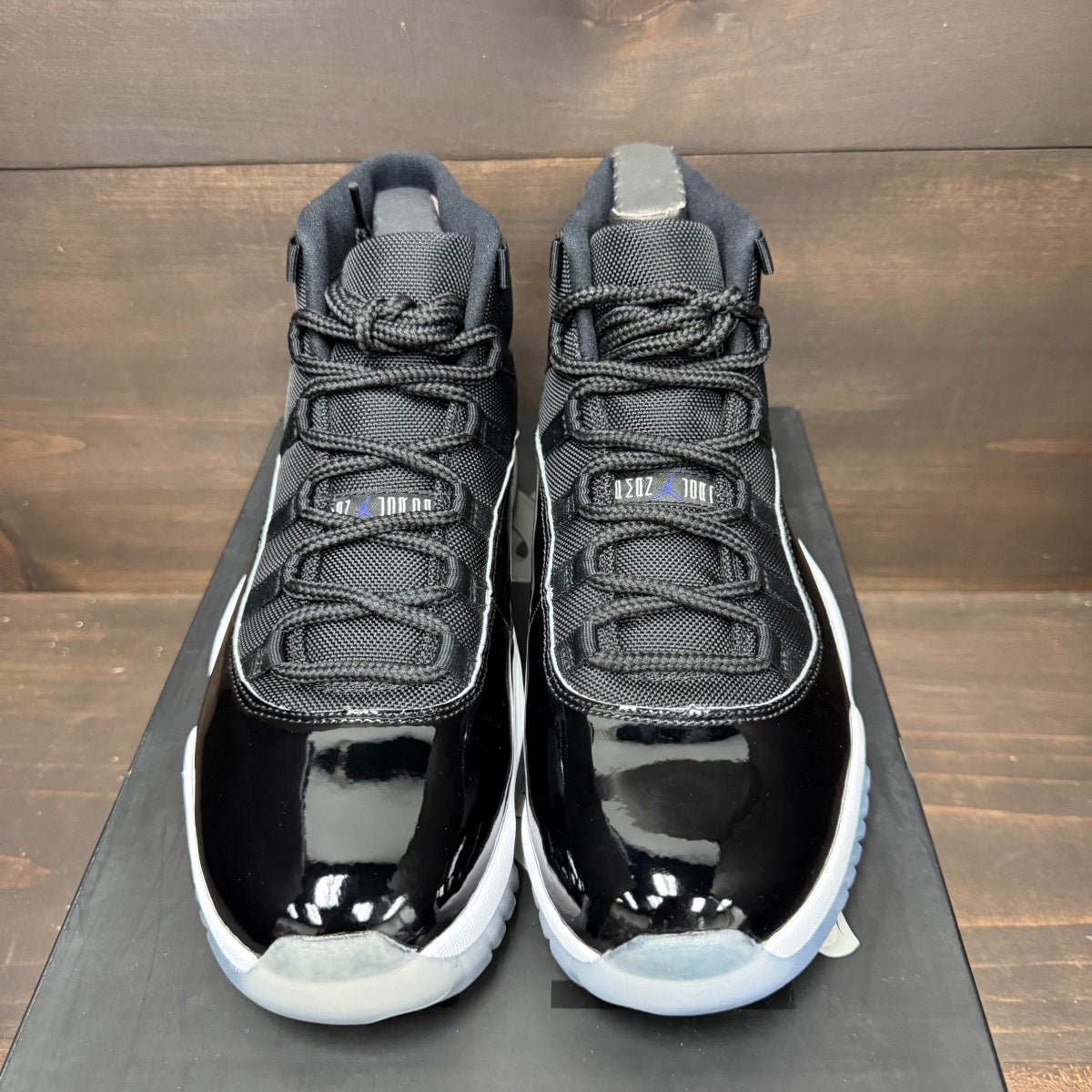Jordan 11 Retro Space Jam (2016) - Image 4