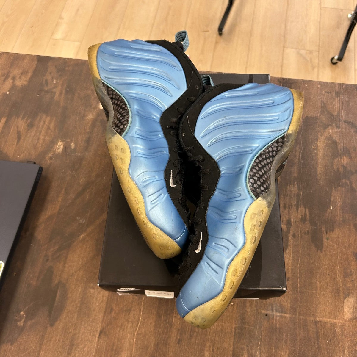 Nike Air Foamposite One University Blue Size 13 (Pre-Owned) - Image 1