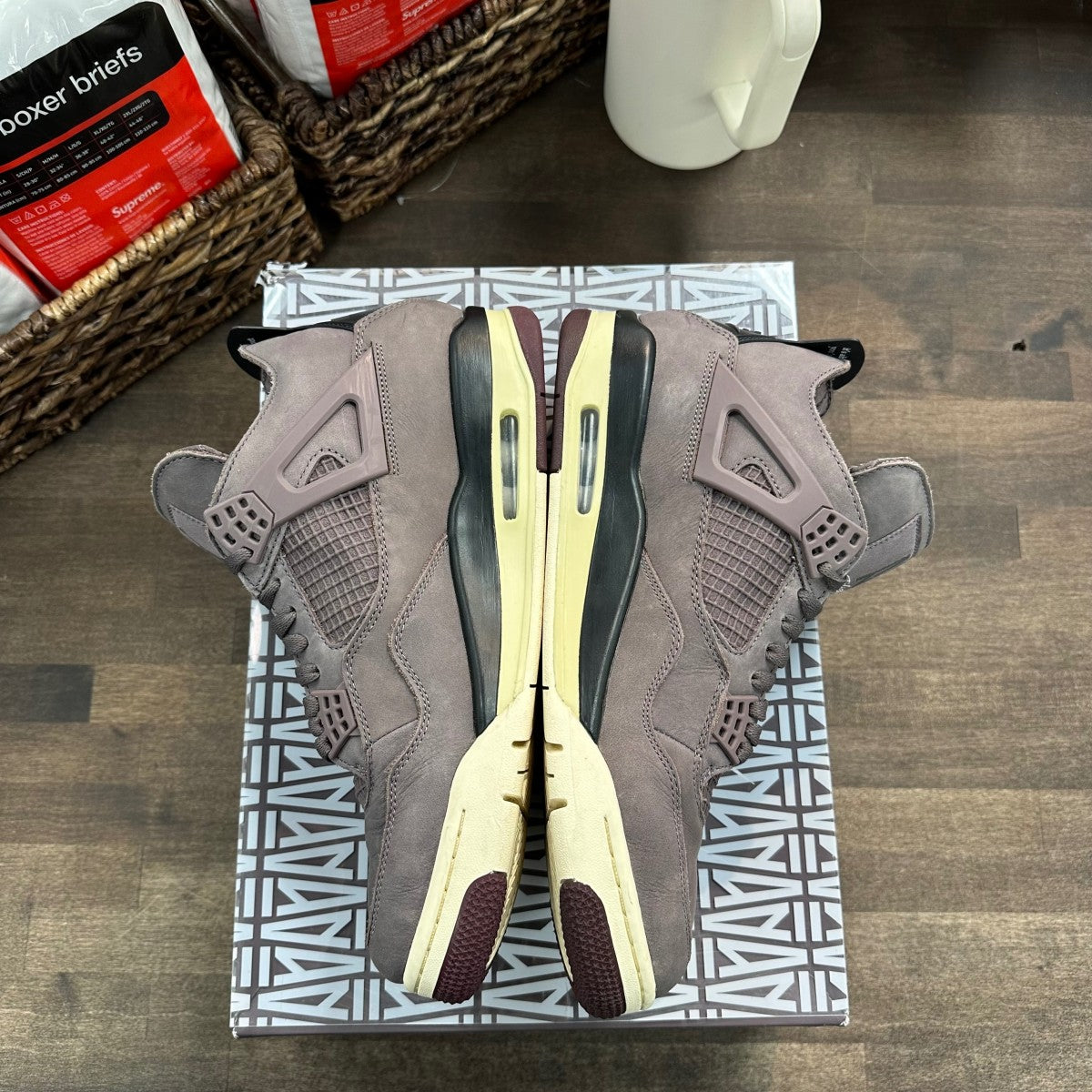 Jordan 4 Retro SP A Ma Maniére Violet Ore - Image 3