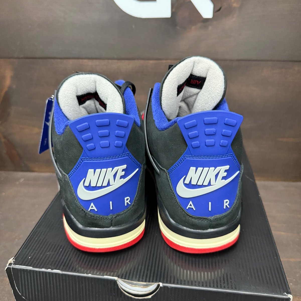 Jordan 4 Retro Rare Air (Gold Lettering) Size 13 (Pre-Owned) - sole