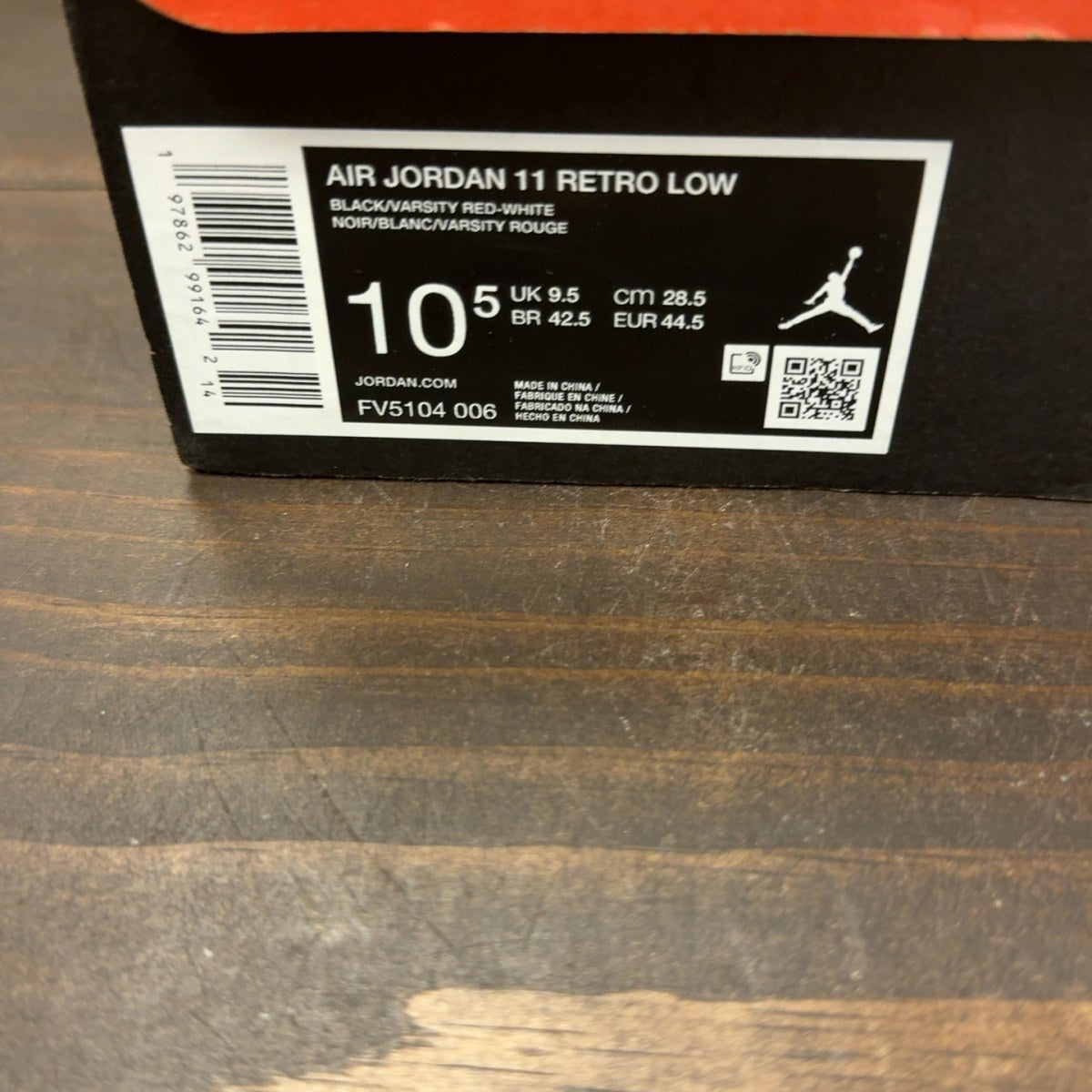 Jordan 11 Retro Low Bred (2025) - Image 9