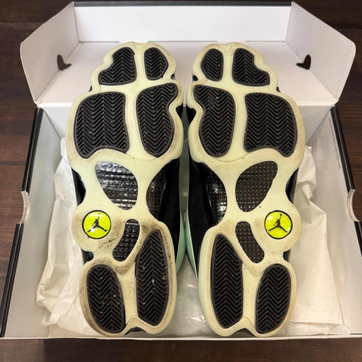 Jordan 13 Retro Low Singles' Day (2021) - Image 7