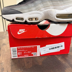 Nike Air Max 95 White Metallic Gold (GS) Size 6.5Y (Pre-Owned) - Image 6