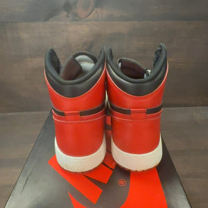 Jordan 1 Retro Bred Banned (2016) (GS) - Image 5