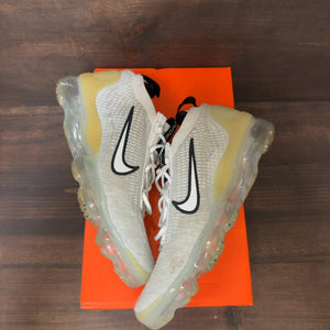 Nike Air VaporMax 2021 FK White Black Metallic Silver Size 8 (Pre-Owned)