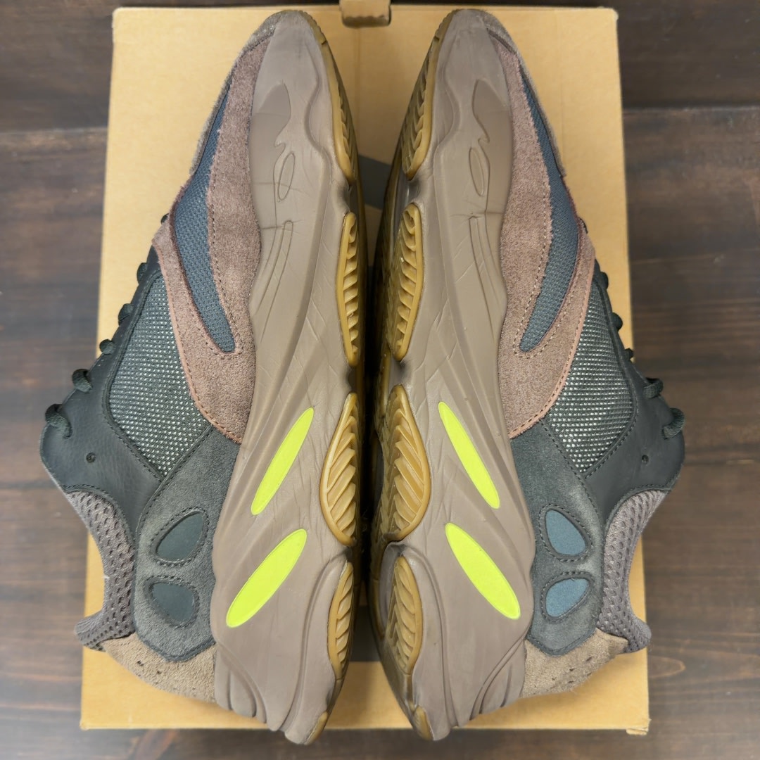 adidas Yeezy Boost 700 Mauve Size 13 (Pre-Owned)