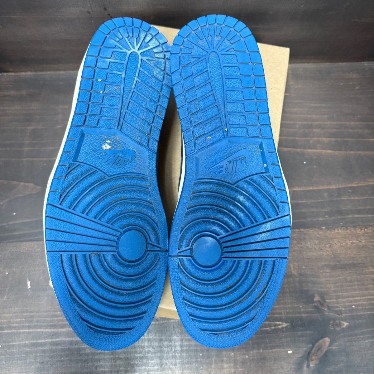 Jordan 1 Retro Low OG SP Fragment x Travis Scott Size 13 (Pre-Owned) - Image 6