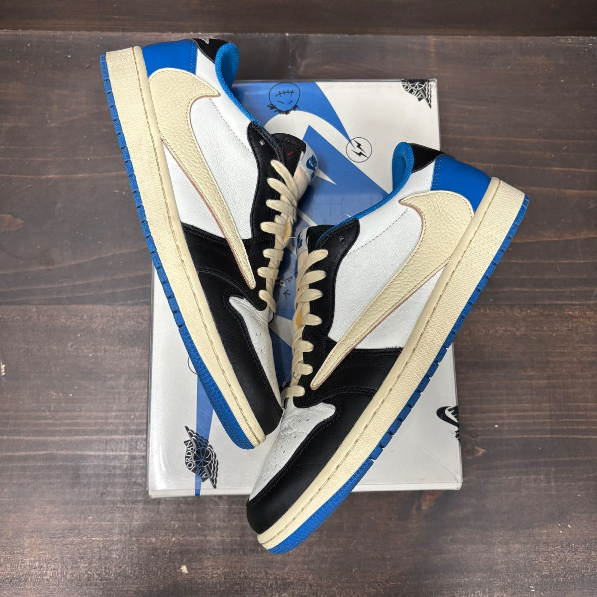 Jordan 1 Retro Low OG SP Fragment x Travis Scott - Image 2