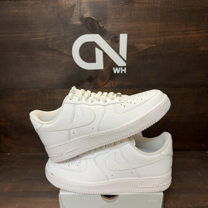 Nike Air Force 1 Low '07 White Size 10.5 (Pre-Owned) - Image 1