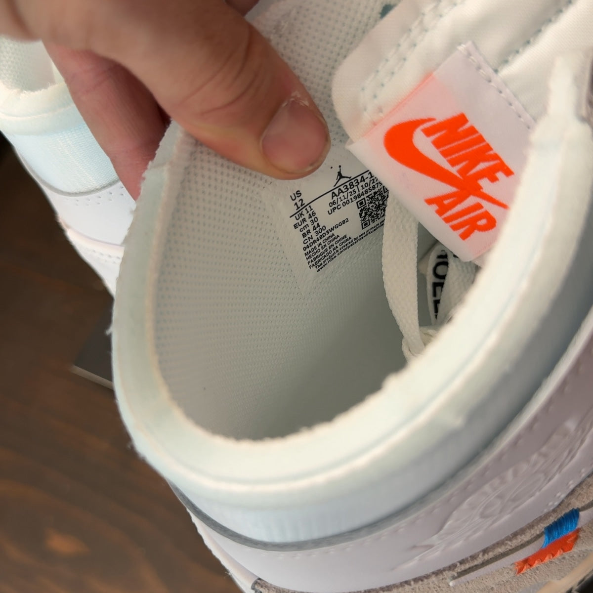 Jordan 1 Retro High Off-White Alaska - Image 7