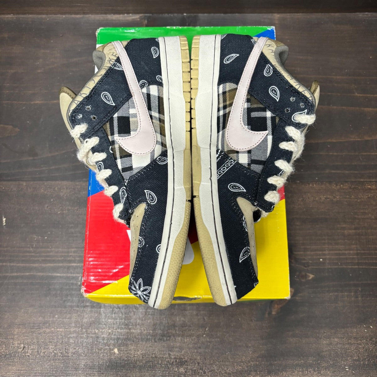Nike SB Dunk Low Travis Scott - Image 4