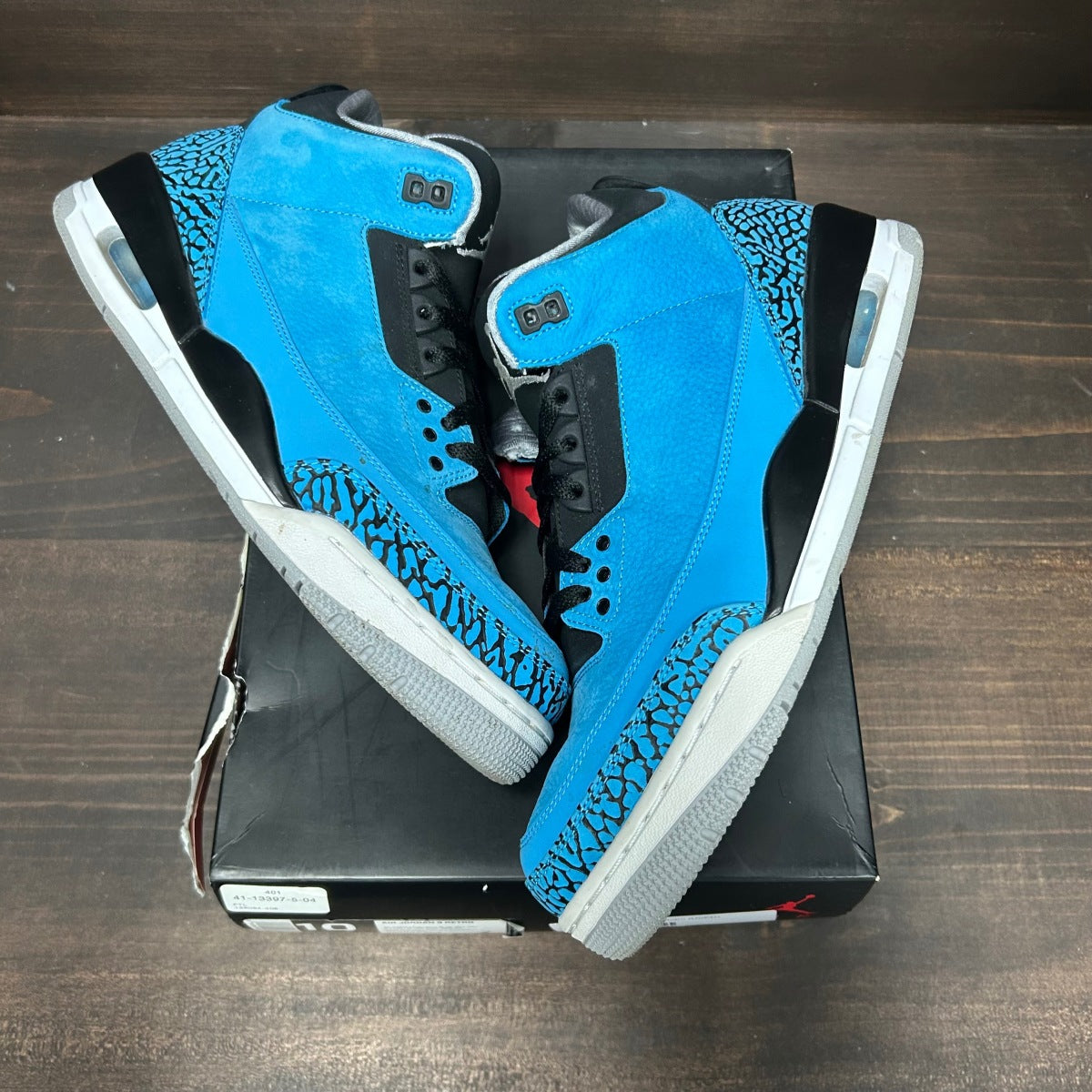 Jordan 3 Retro Powder Blue - Image 2