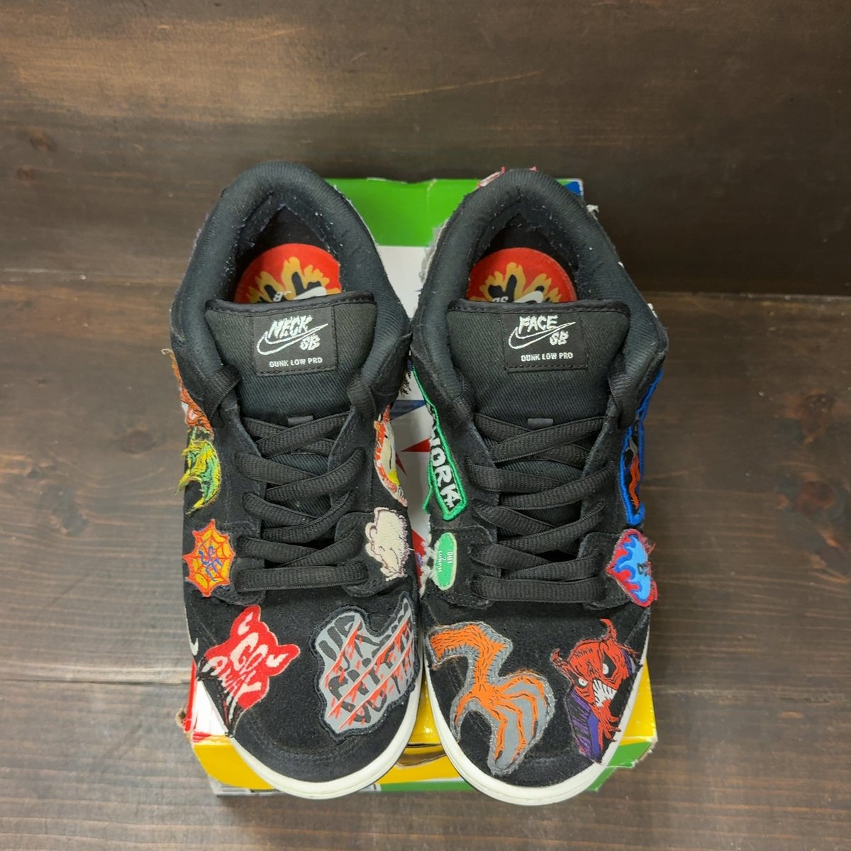 Nike SB Dunk Low Pro QS Neckface Size 9 (Pre-Owned) - tag