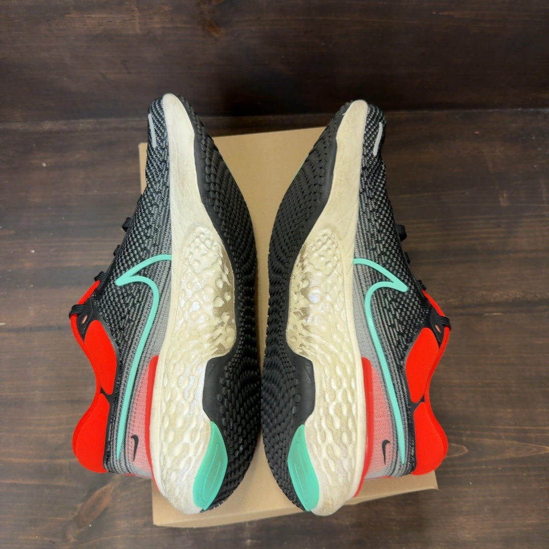 Nike ZoomX Invincible Run Flyknit Grey Infrared Size 12 (Pre-Owned) - Image 6