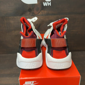 Nike Air Huarache White Red Oxide Size 13 (Pre-Owned) - Image 4