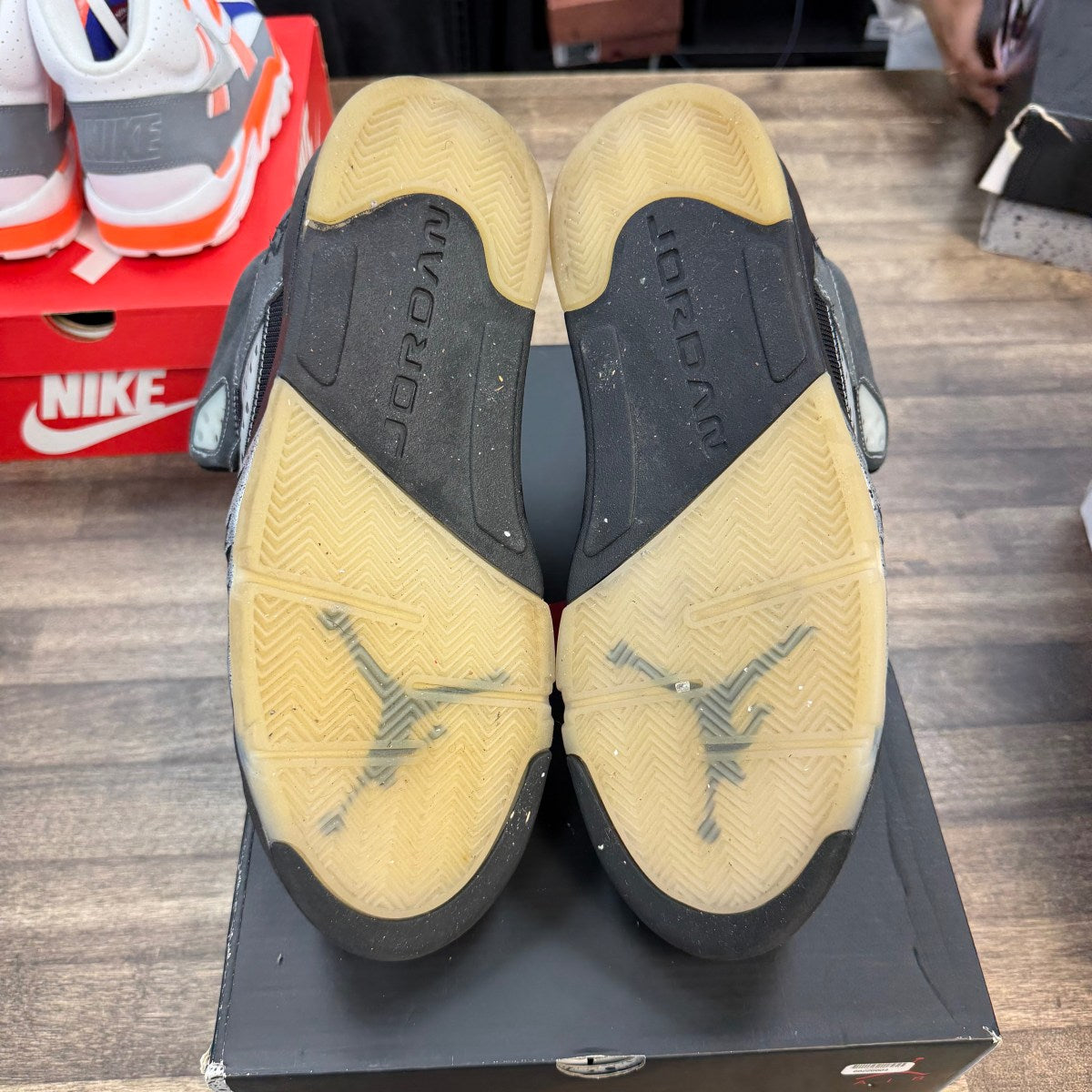 Jordan 5 Retro Anthracite - Image 4