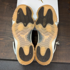 Jordan 11 Retro Neapolitan (Women's) - Image 8