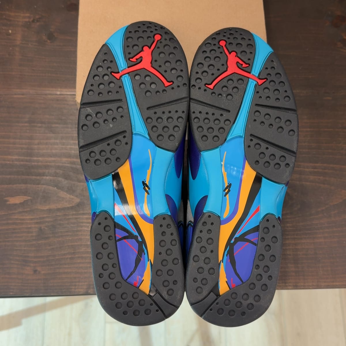 Jordan 8 Retro Aqua (2025) Size 11 (Pre-Owned) - aux