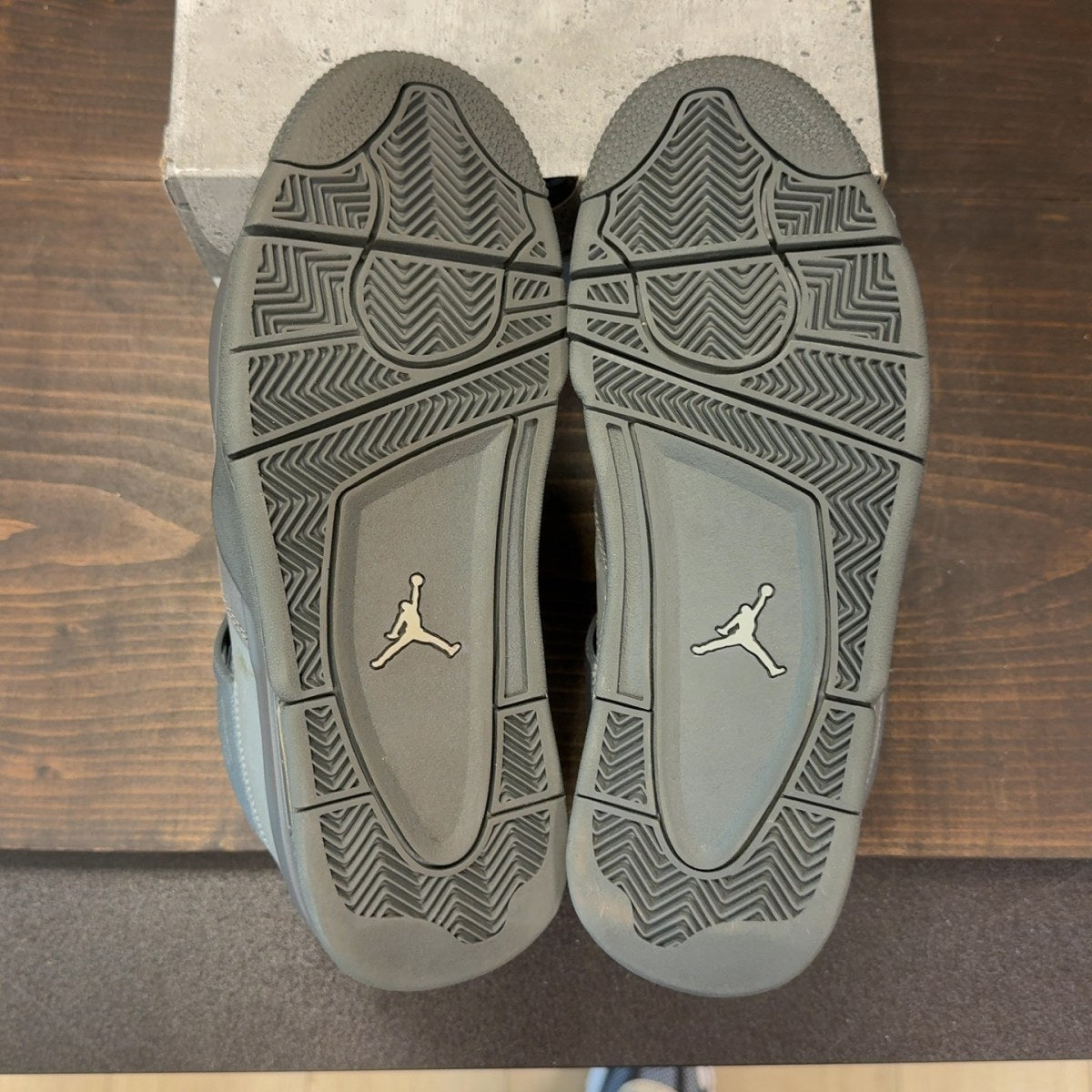 Jordan 4 Retro SE Paris Olympics Wet Cement - Image 8