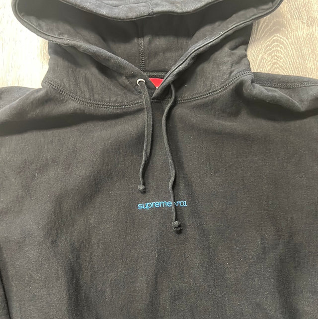 Supreme Hoodie Black N*01 (USED)