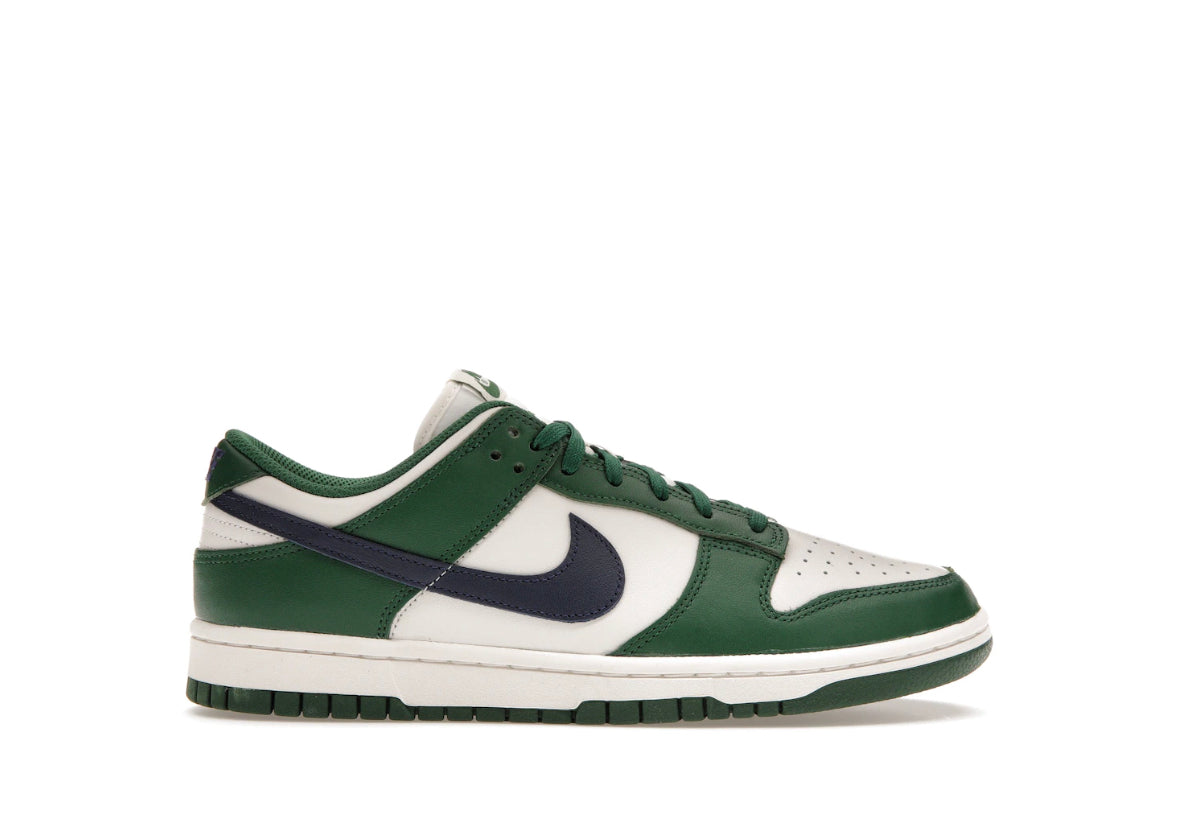 Gorge Green Midnight Navy Dunk Low (W)