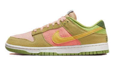 Next Nature Sun Club Arctic Orange Nike Dunk Low