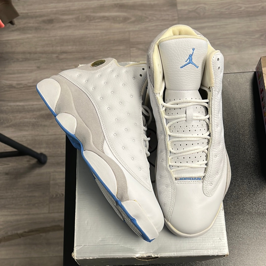 Neutral Grey Jordan 13 (2005)