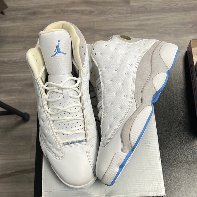 Neutral Grey Jordan 13 (2005)