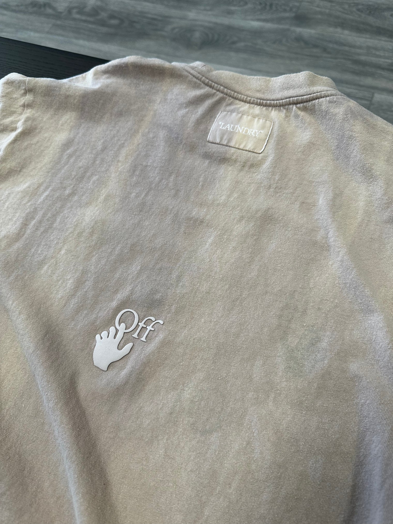 Offwhite Tee Beige/Tan