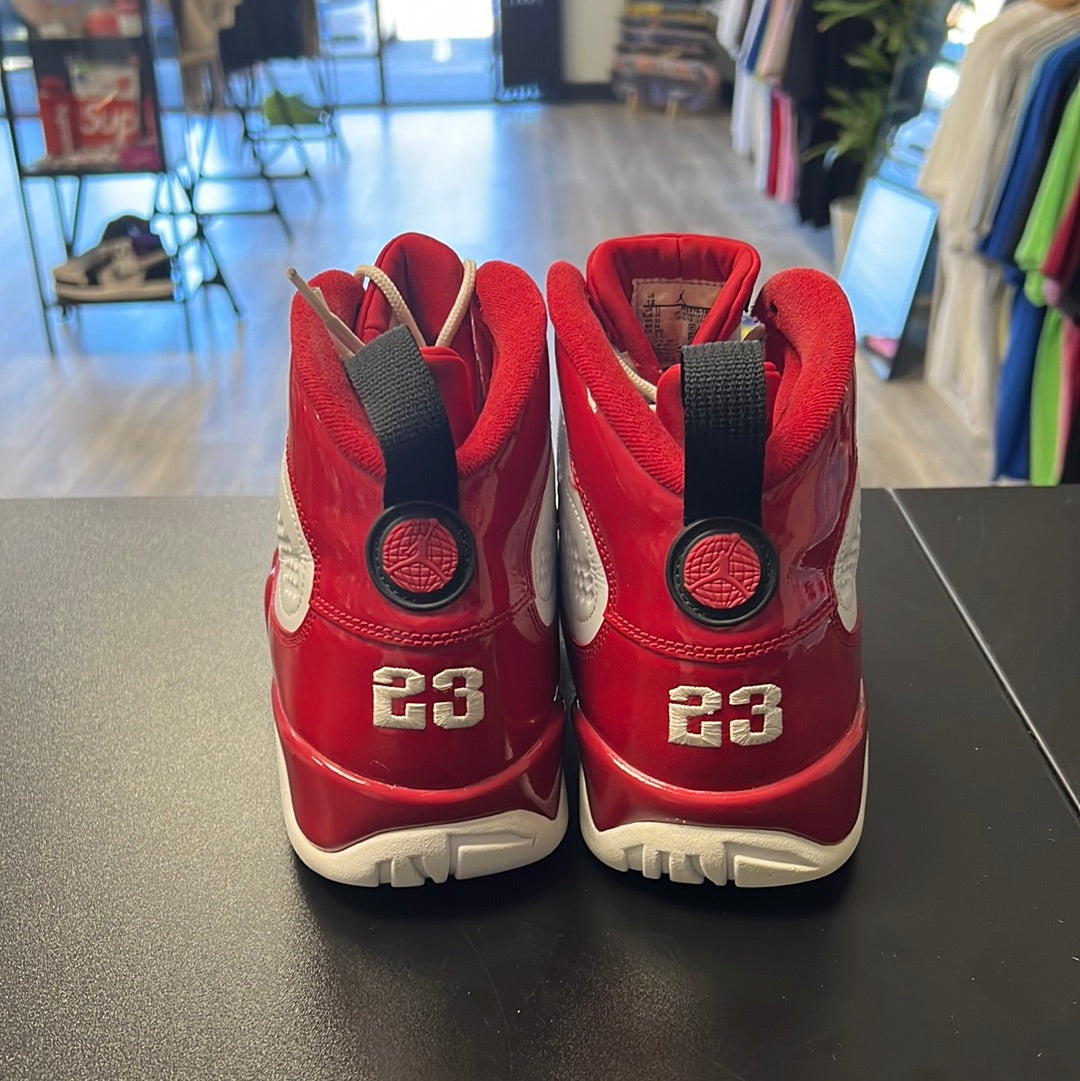 Gym Red Jordan 9 Retro (USED)